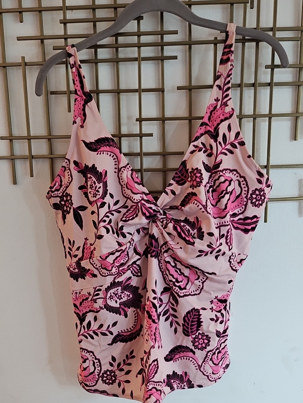 24W, D Cup Bathing Suit Top